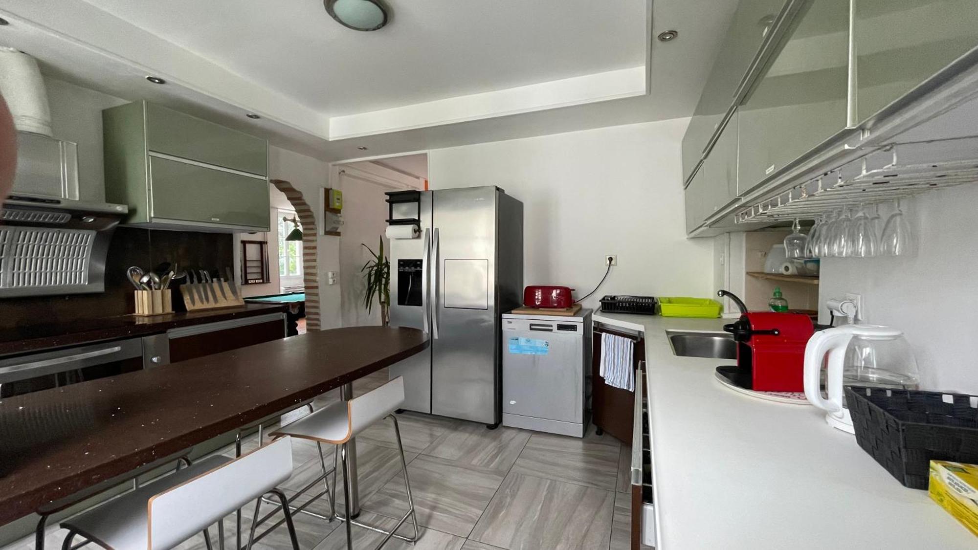 Le Doolies - Holiday Inn Биарриц Экстерьер фото